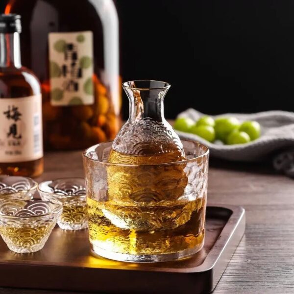 mirusha Modern Seigaiha Sake Set – Elegant Japanese Style Drinkware - Image 3